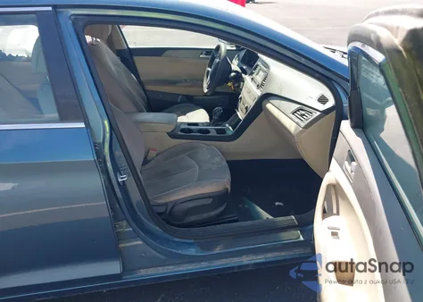 2015 Hyundai Sonata Se из США, поврежденный, VIN 5NPE24AF2FH059606